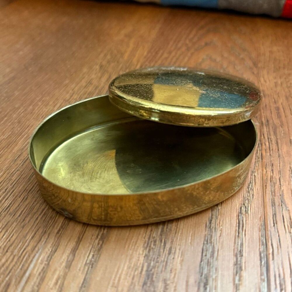 VTG Virginia Metalcrafters Colonial Williamsburg Solid Brass Oval Trinket Box